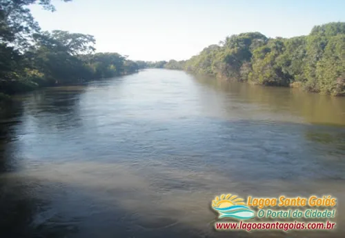 Rio Aporé ao amanhecer